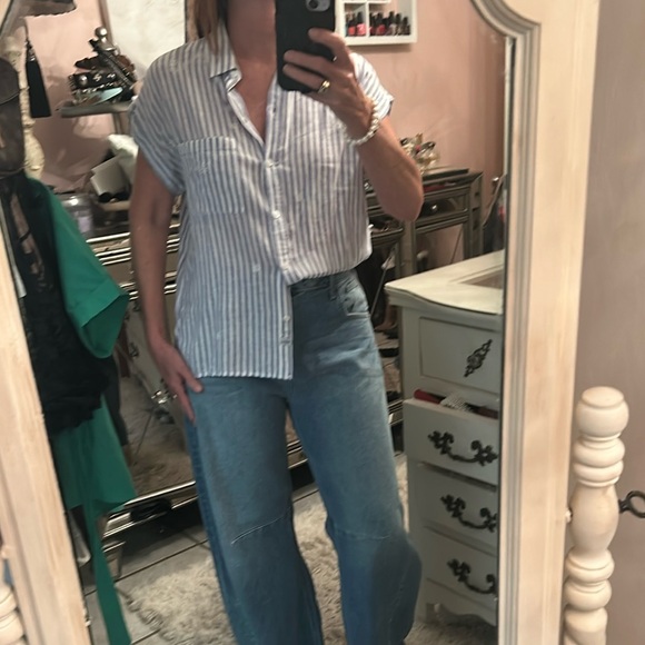 Rails blue striped daisy embroidered top - Picture 3 of 13